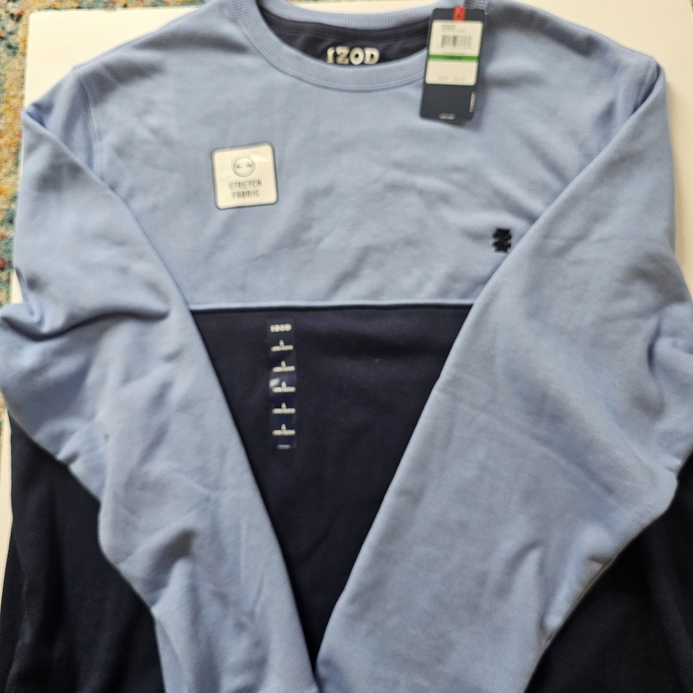 Izod Crewneck Long Sleeve Very Soft and Comfy Material Ready to Ship MSRP $55